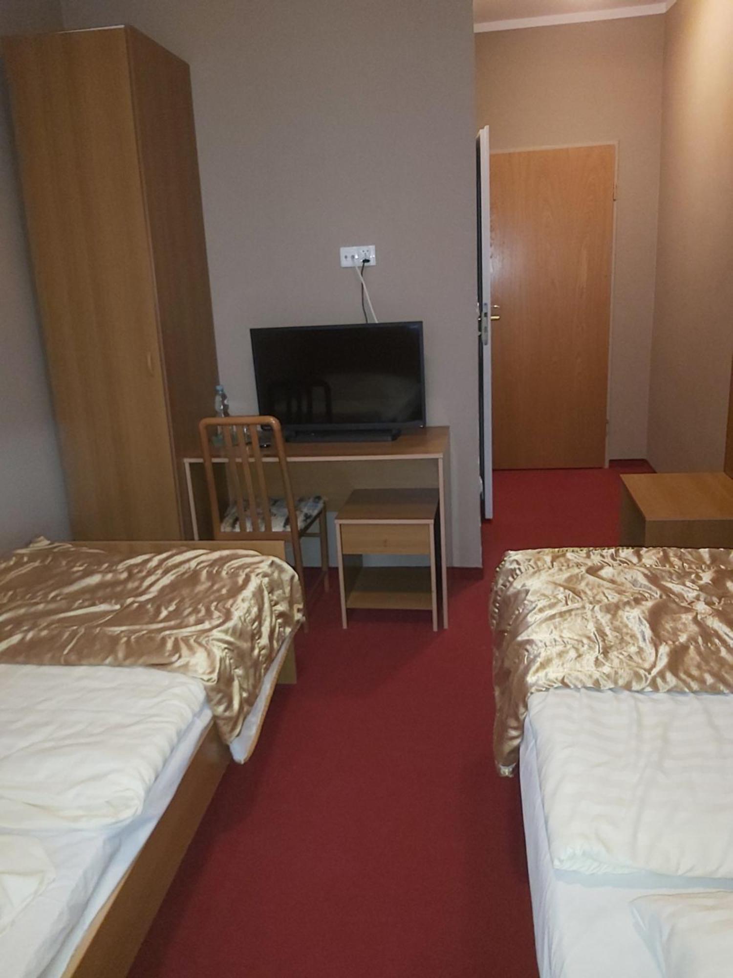Hotel Szablewski Dymaczewo Nowe Екстер'єр фото